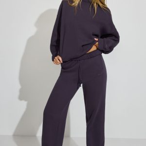 UltraFleece Straight Leg Sweatpants